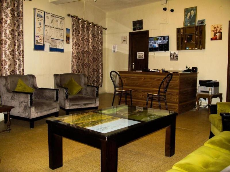 Cliff Hostel image