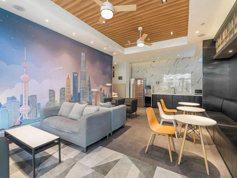 Meego Yes Hotel image