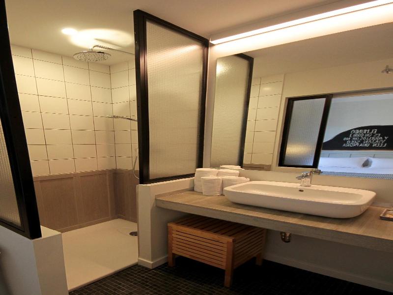 Complutum Hostel image