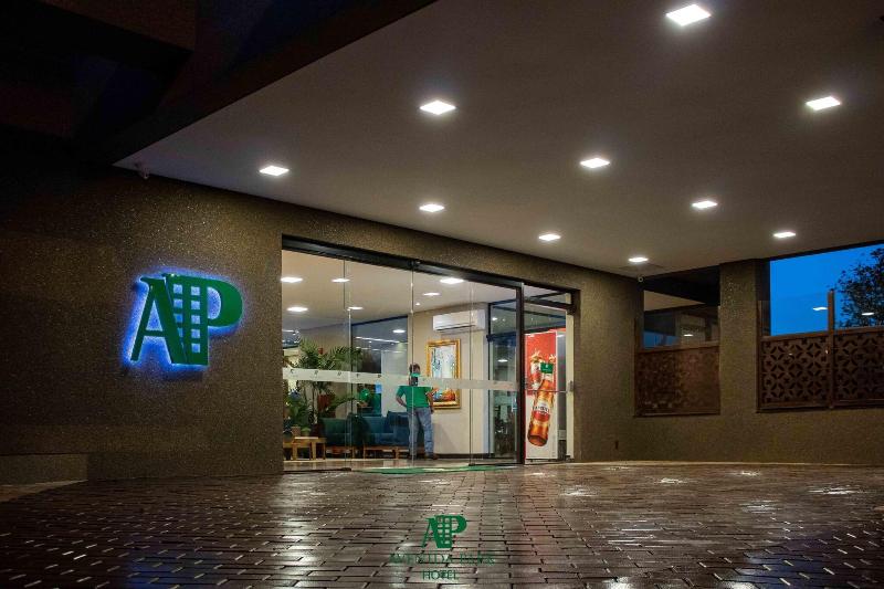 Avenida Park Hotel image