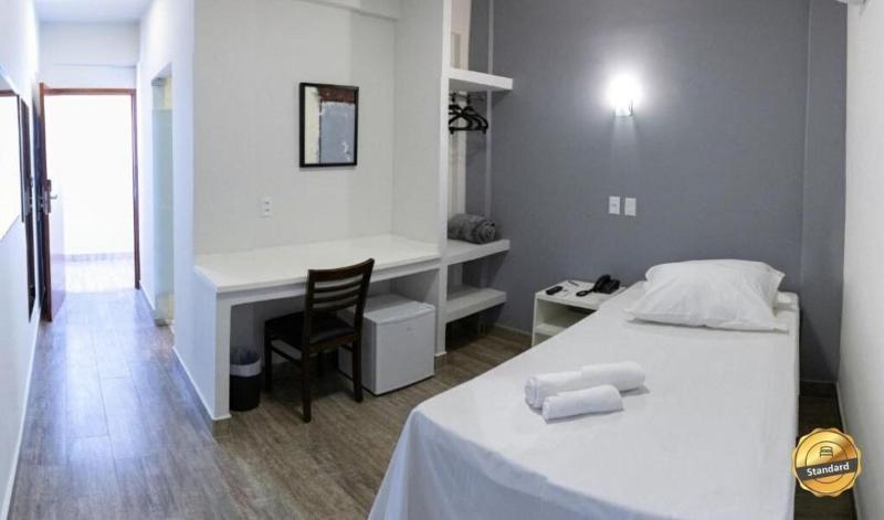 Avenida Park Hotel image 2
