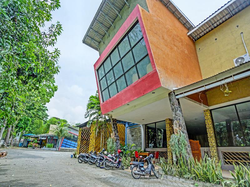 OYO 1415 Gelora Guest House