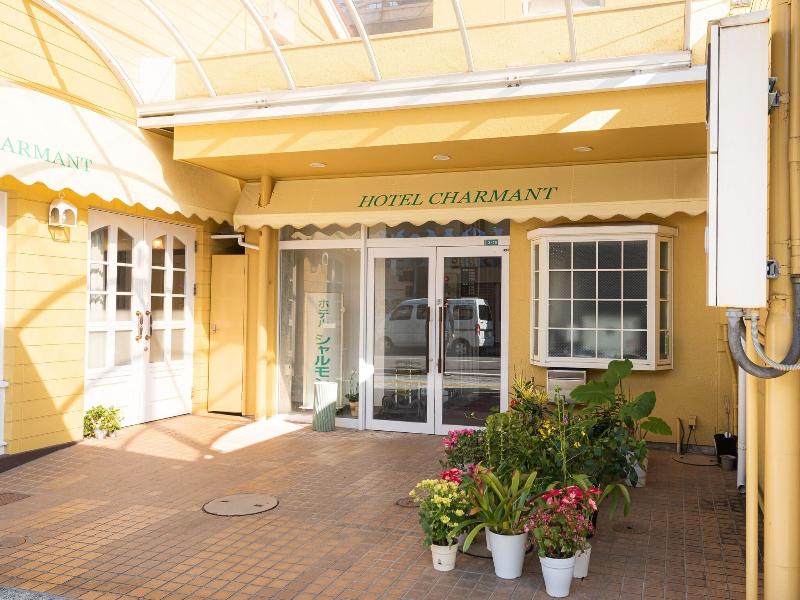 OYO 44642 Hotel Charmant image