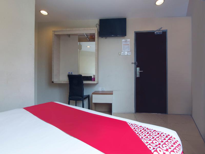 Hotel 916 image