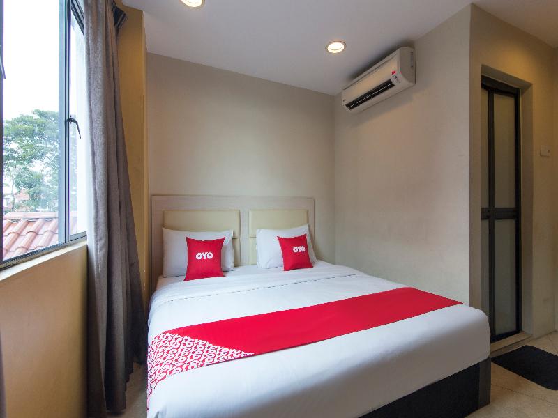 Hotel 916 image