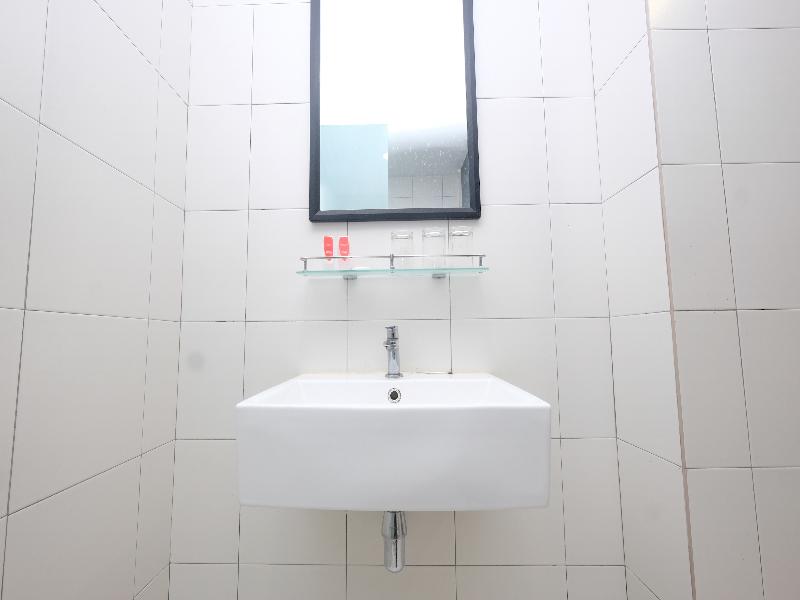 Carlton Inn Bukit Ubi image