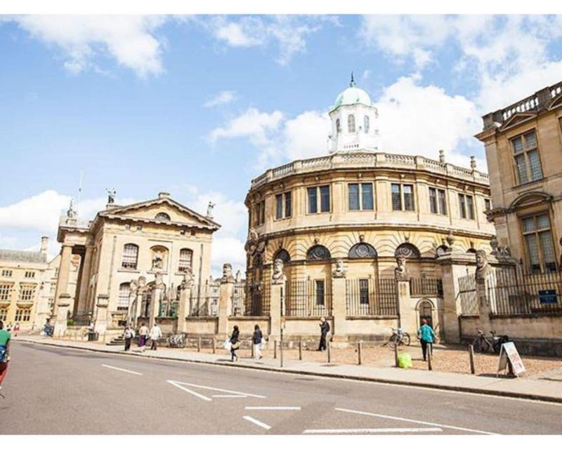 OYO Iffley Townhouse image