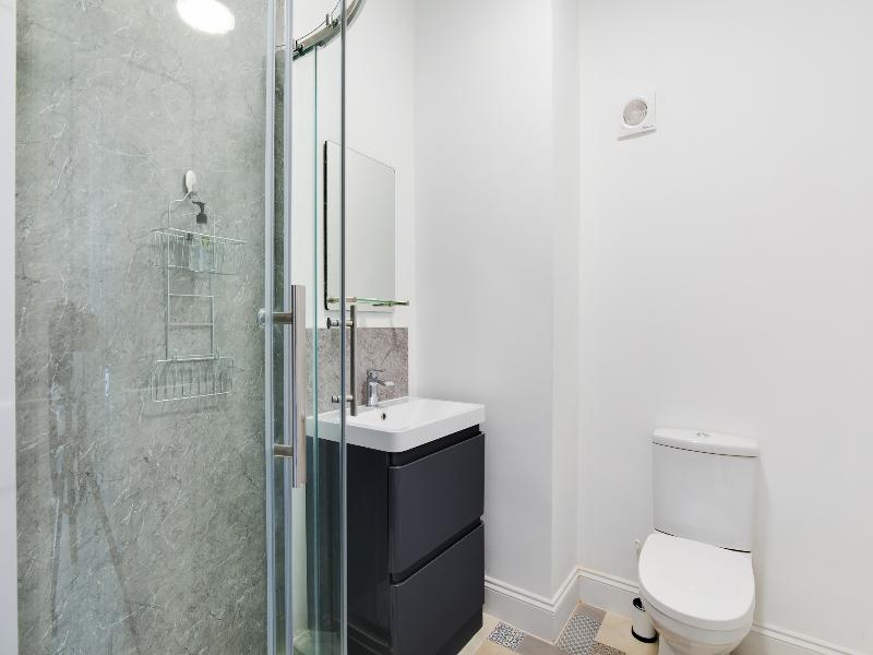 OYO Iffley Townhouse image