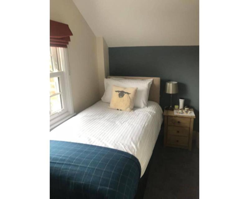 OYO Iffley Townhouse image