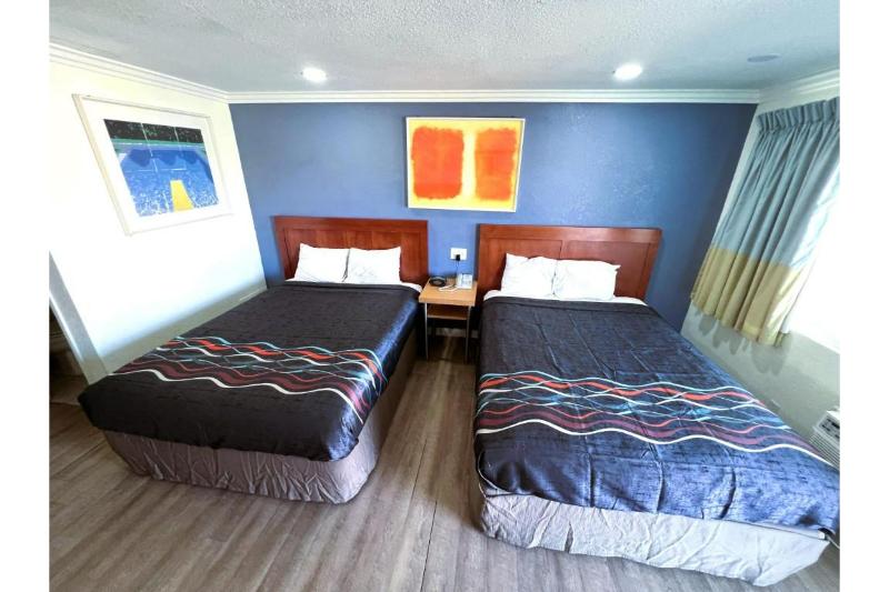 Hotel Ridgecrest An Extended Stay Studio image