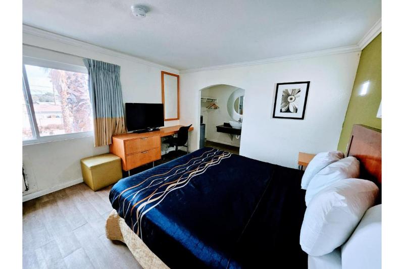 Hotel Ridgecrest An Extended Stay Studio image