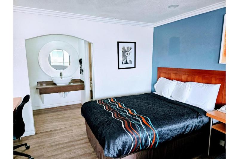 Hotel Ridgecrest An Extended Stay Studio image