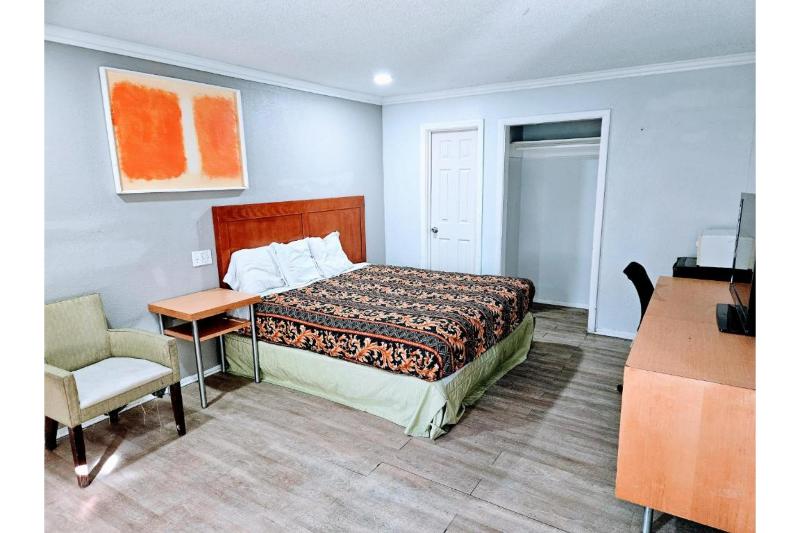 Hotel Ridgecrest An Extended Stay Studio image