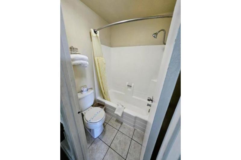 Hotel Ridgecrest An Extended Stay Studio image