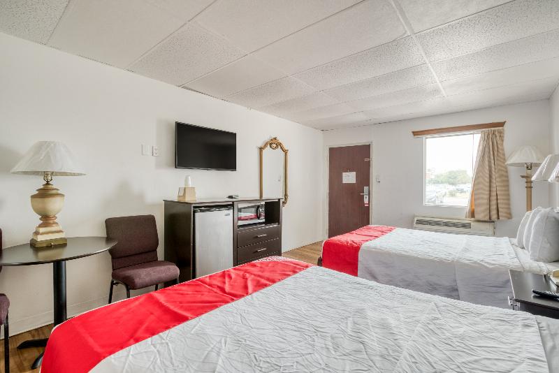 OYO Hotel San Antonio Lackland Air Force Base West image