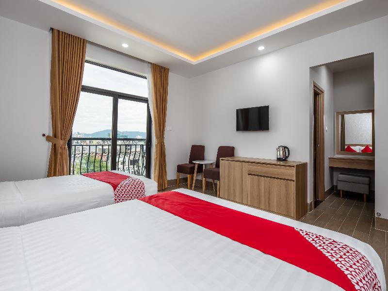 OYO 371 An Duong Hotel & Apartment image