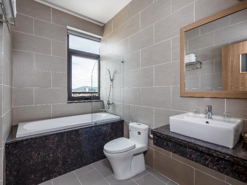 OYO 371 An Duong Hotel & Apartment image