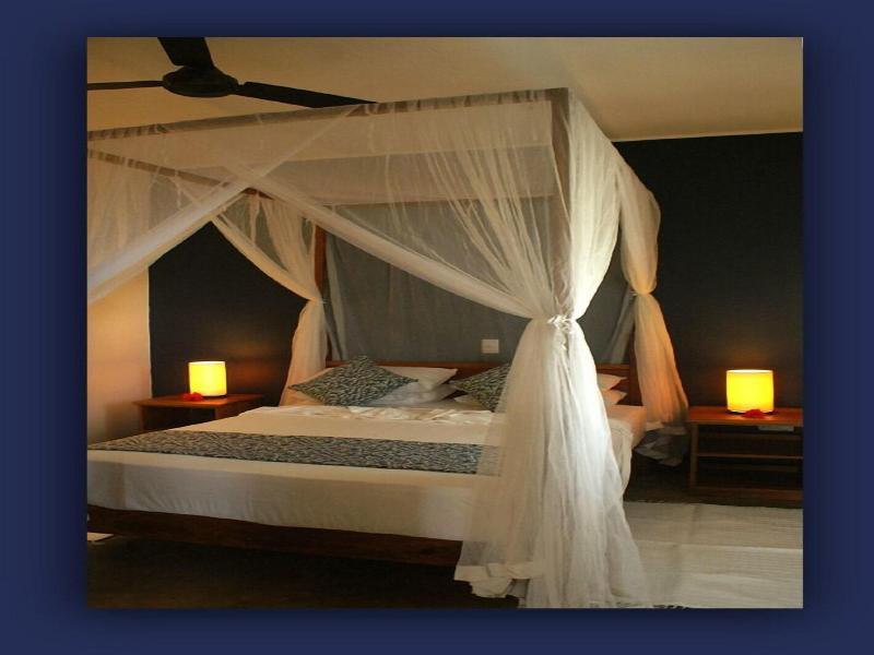 L Hirondelle Guest House