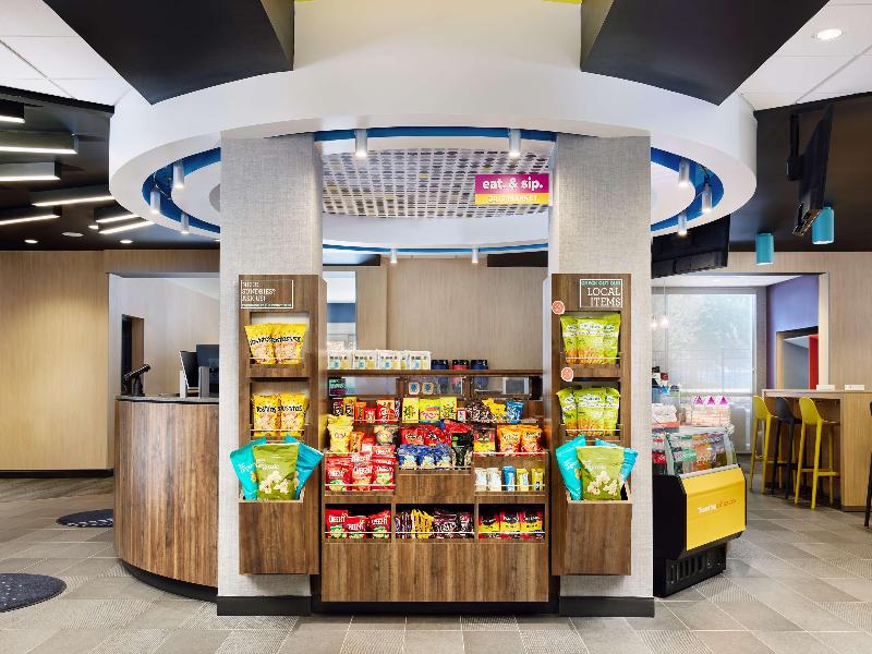 Tru by Hilton Atlanta Northlake Parkway image
