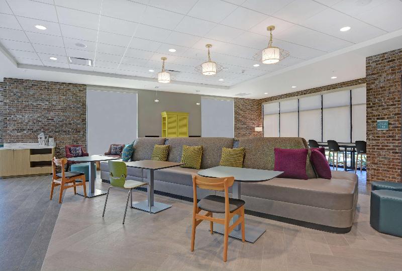 Home2 Suites by Hilton Charleston Daniel Island image