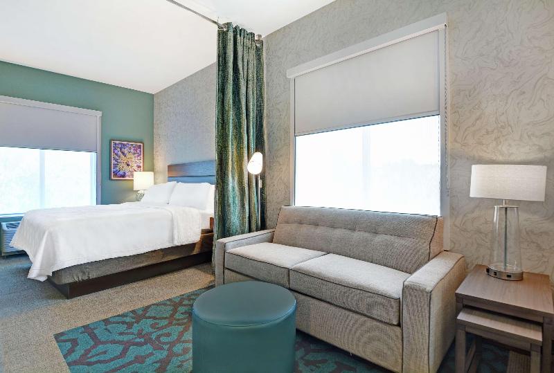 Home2 Suites by Hilton Charleston Daniel Island image