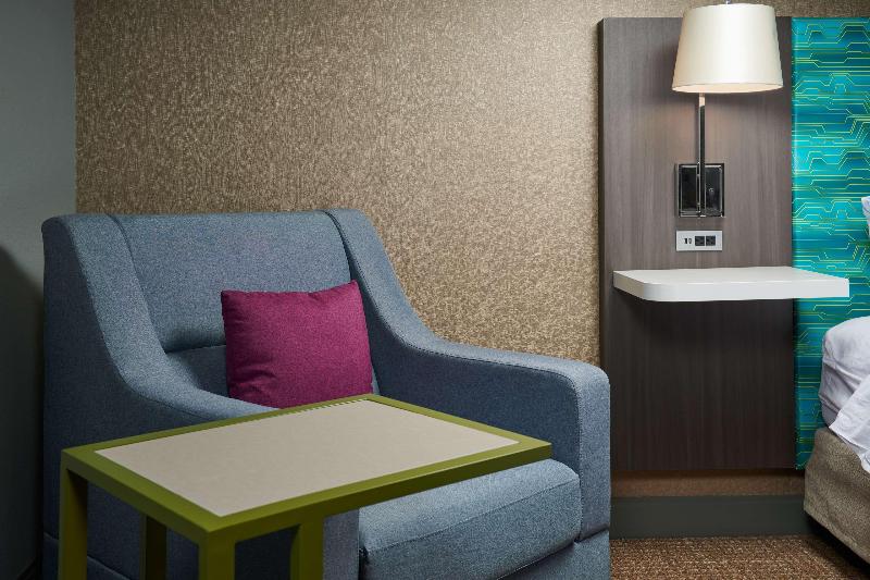 Hampton Inn Sherwood Portland image