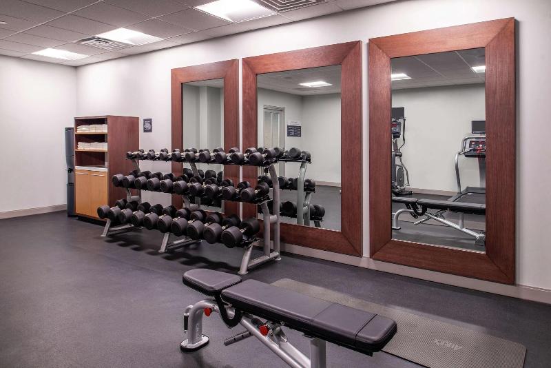 Hilton Garden Inn Kansas City Airport image