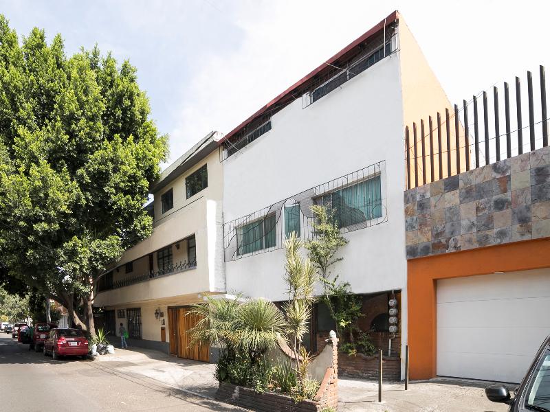 Suites Viveros De Coyoacán image