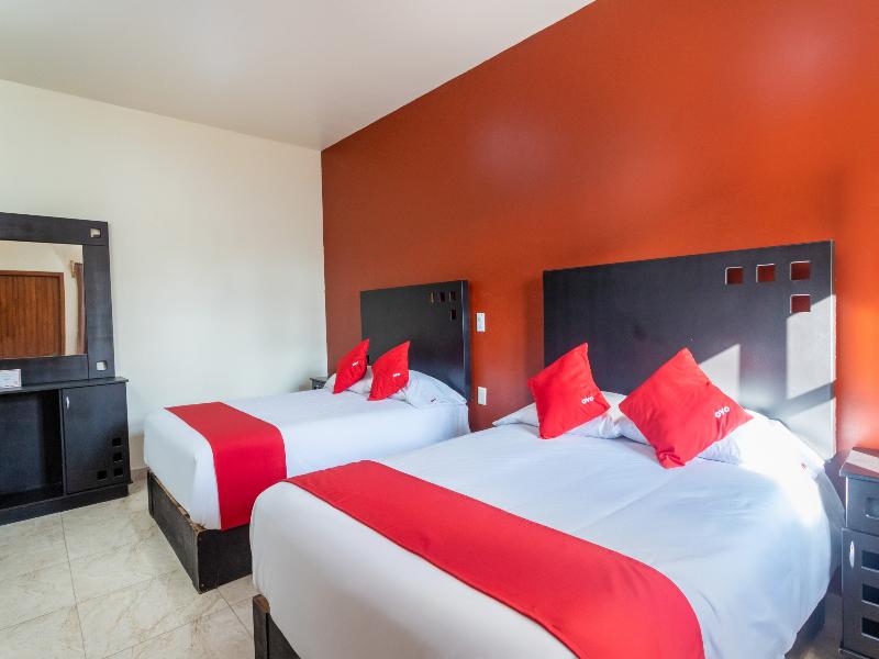 Capital O Hotel Emperadores Inn, Atlixco image