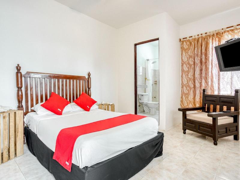 OYO Hotel Hunab — main photo