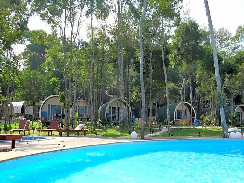 Tube Resort