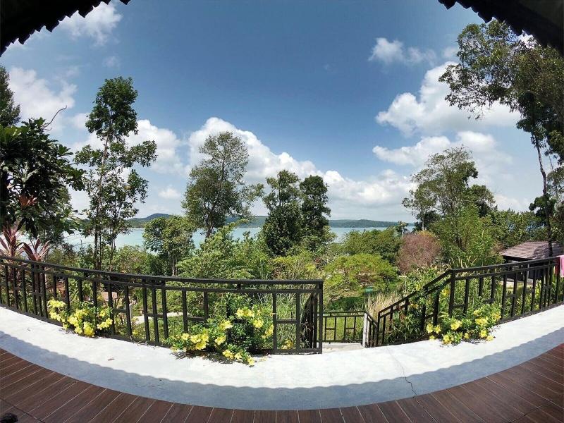 Samloem Laguna Resort