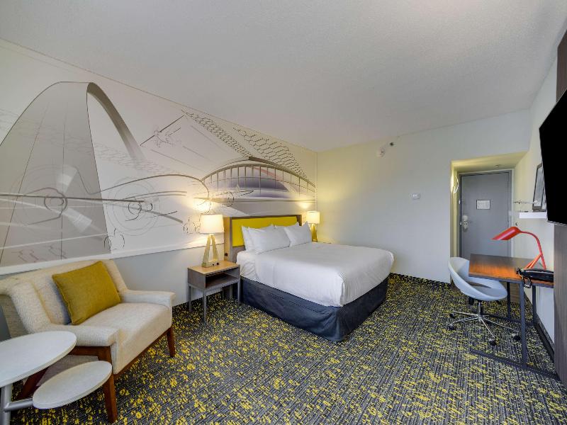 St. Louis Airport Hotel image