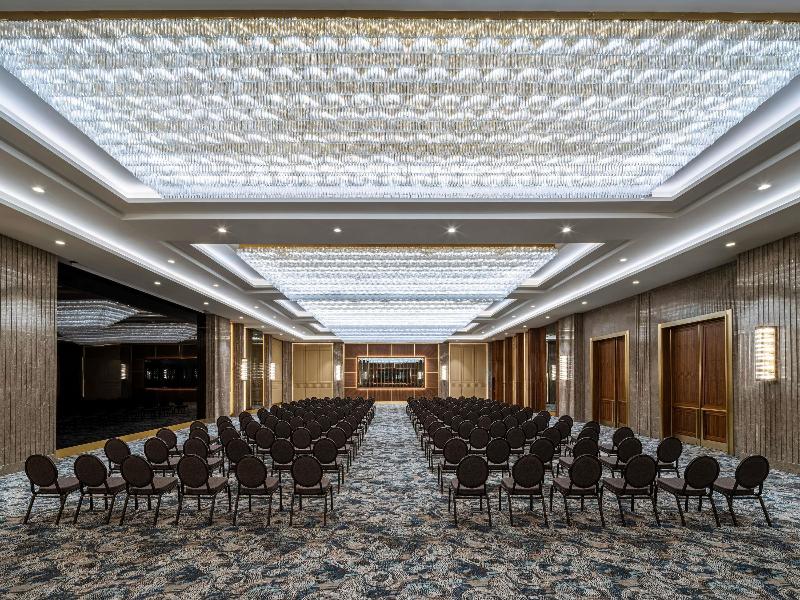 Sofitel Istanbul Taksim image