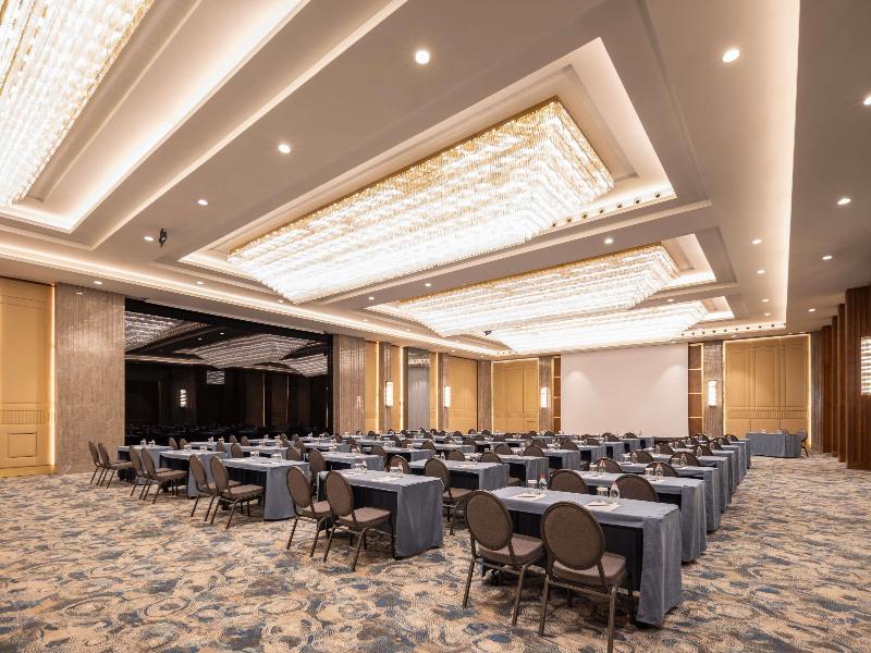 Sofitel Istanbul Taksim image