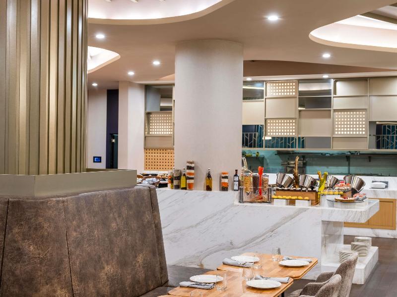 Sofitel Istanbul Taksim image