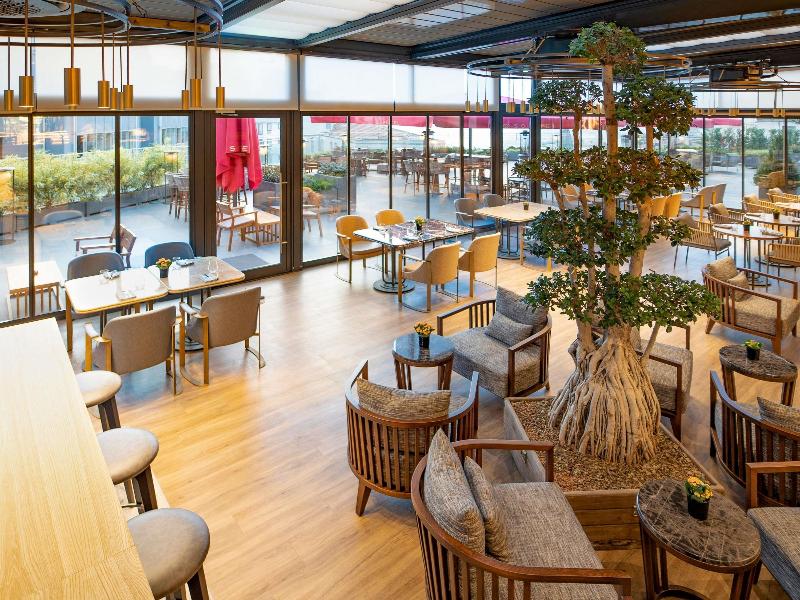 Sofitel Istanbul Taksim image