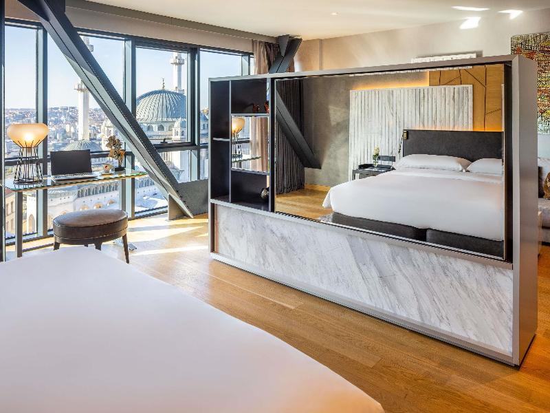 Sofitel Istanbul Taksim image