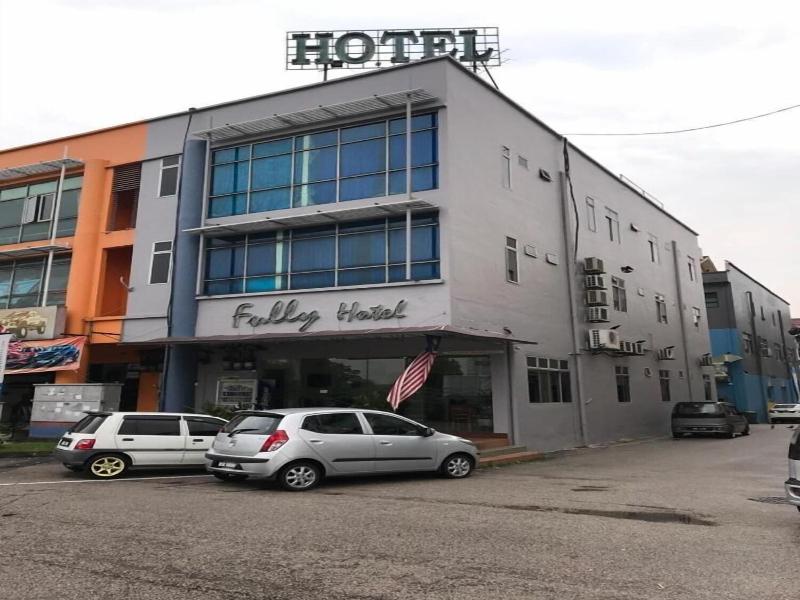 Fully Hotel Desa Tebrau image