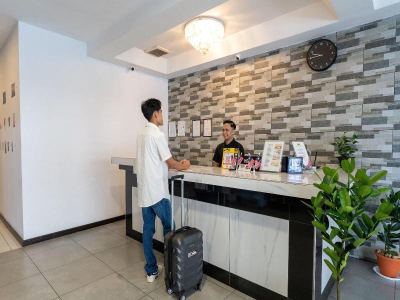 Pertama Lodge