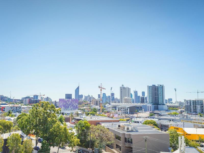 Eastwood Apartments image