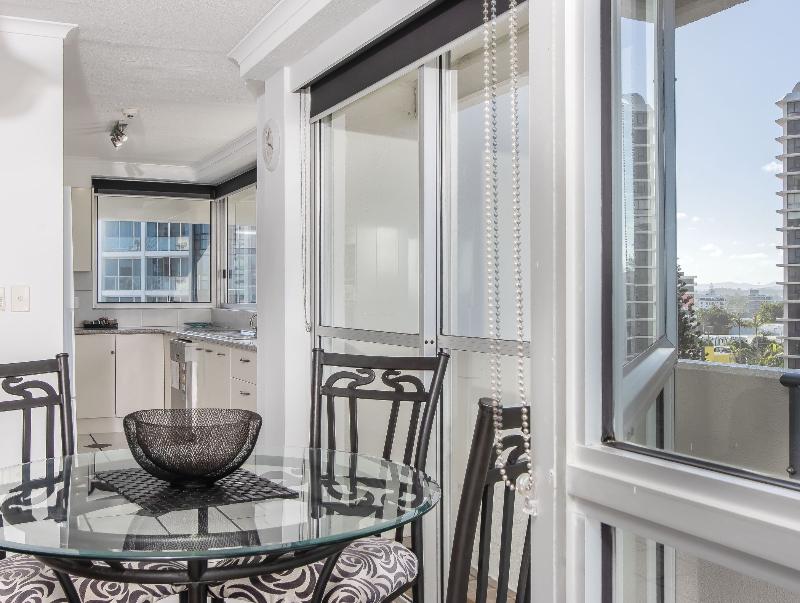 Baronnet Holiday Apartments image
