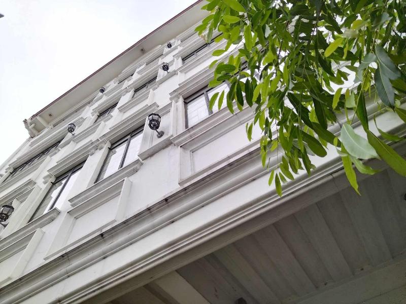 Makati Riverside Inn image