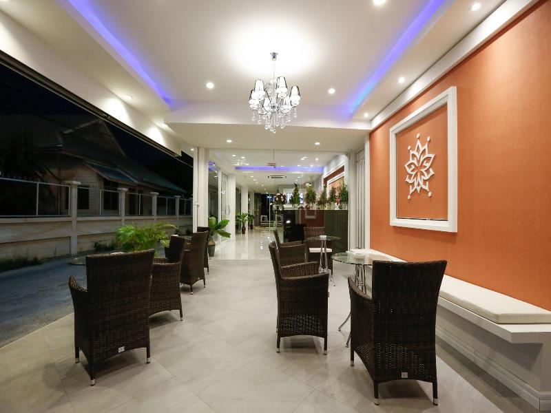 Hua Hin White Villa image