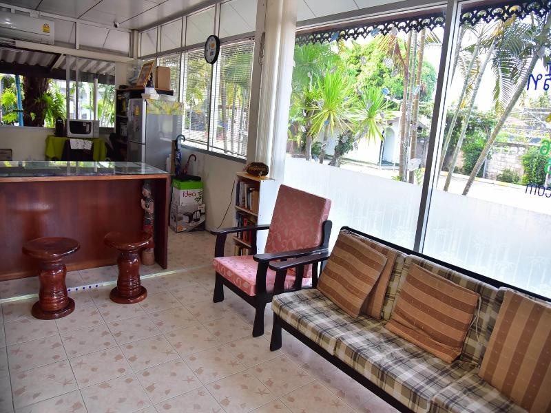 Bankrut Resort image