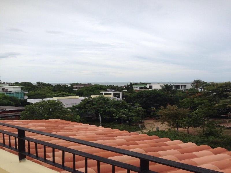 De Pastel Hua Hin Hotel image
