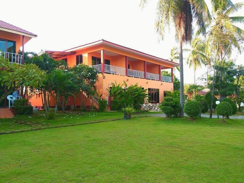 Pranmanee Beach Resort image