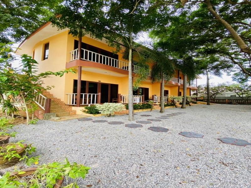 Pranmanee Beach Resort image
