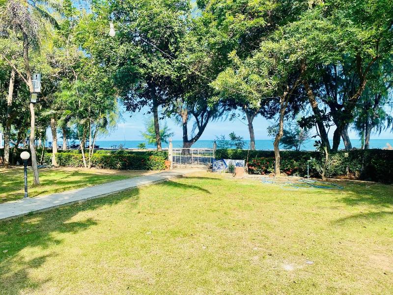 Pranmanee Beach Resort image