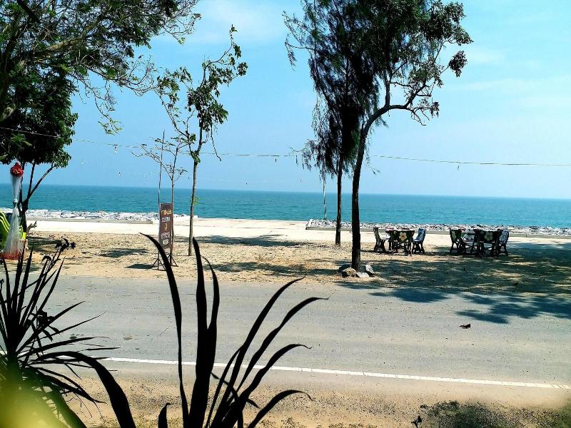 Pranmanee Beach Resort image